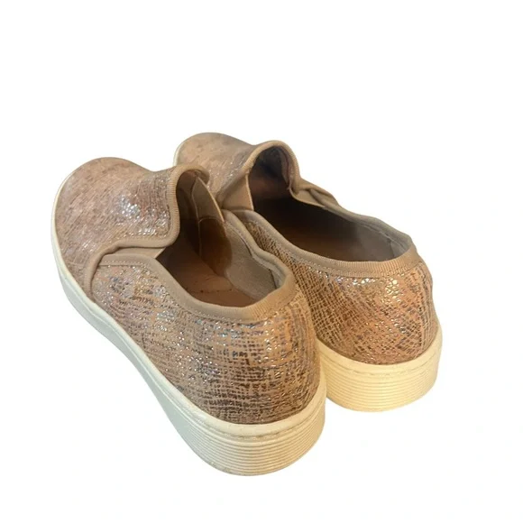 Sofft Tan Leather Slip-On Shoes - Picture 3 of 4